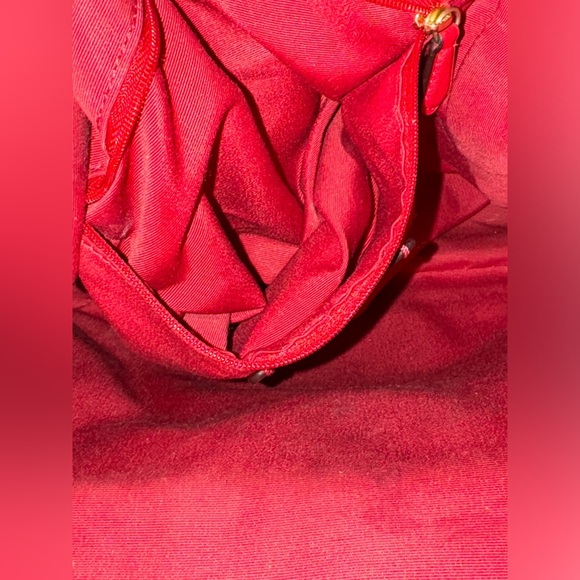 Medium Charlie Backpack In Signature Canvas - Picture 9 of 10